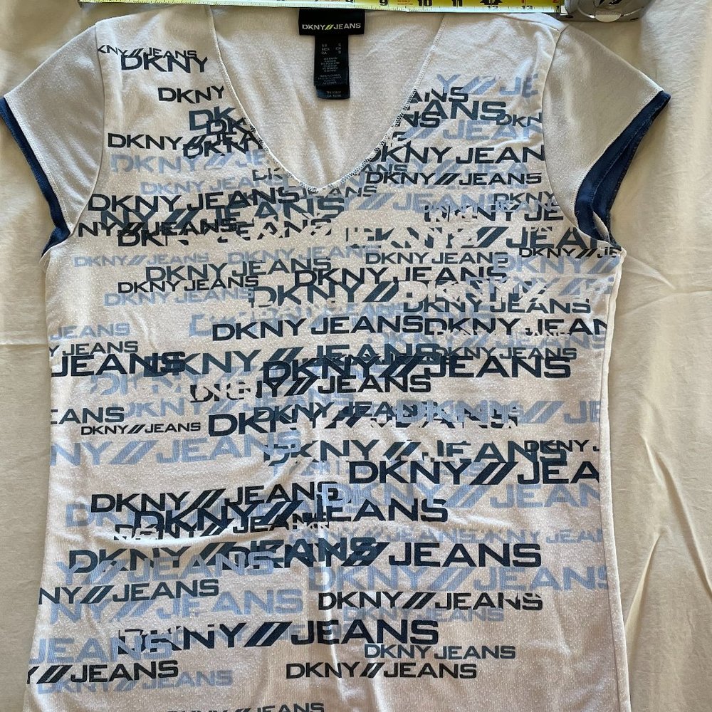 DKNY Logo Casual T-shirt